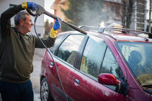 Best Residential Pressure Washing Services  in Elizabeth, PA